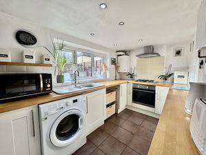 Photo 6- click for photo gallery